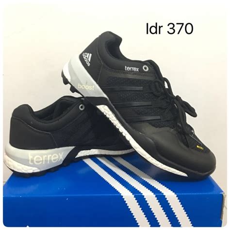 sepatu adidas berasal dari negara|sepatu adidas asli.